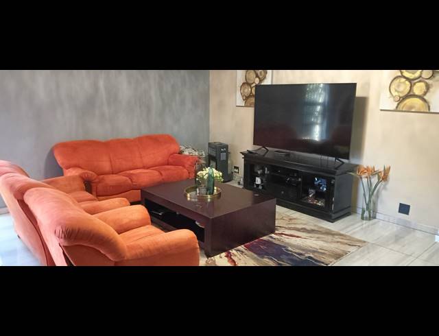 4 BEDROOM HOUSE RENTED IN EDLEEN